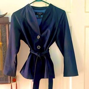 Signature by Larry Levine, Jacket/Blazer. Size 6